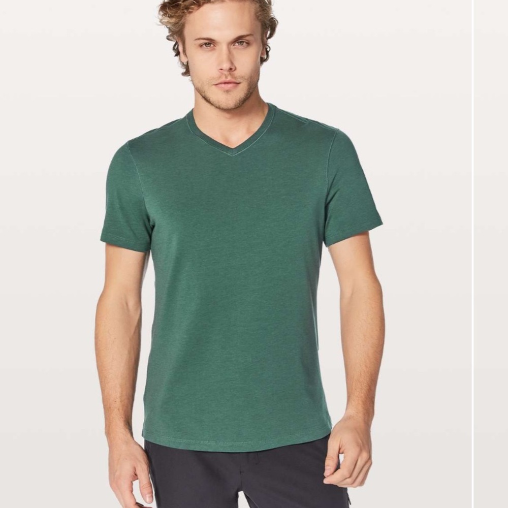 Lululemon 5 Year Basic V *Updated Fit